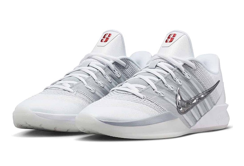 Nike Sabrina 3 
