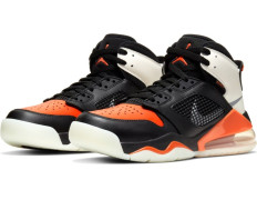 Jordan Mars 270 "Pumpkin"