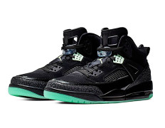 Jordan Spizike "White Green Glow"