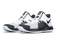 Nike Air Versitile III "Whitese"