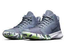 Nike Precision III "Turning"