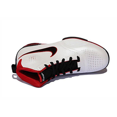 nike zoom bb 1.5