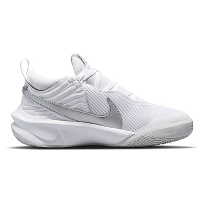 nike team hustle white