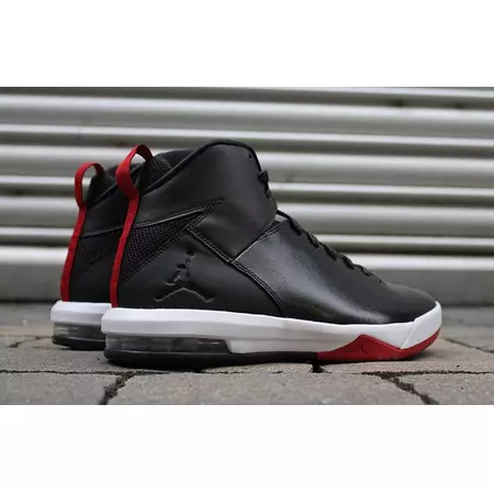 Jordan Air Inminent "Chicago" (001/negro/rojo/blanco)