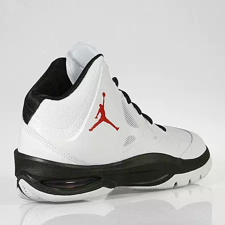 Jordan Play In These II (101/white/red/black)