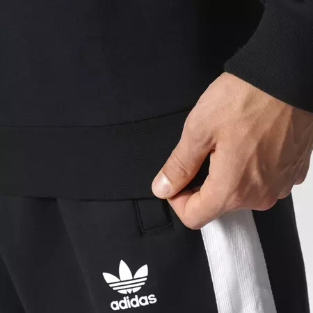 Adidas Originals Crew Sweatshirt "Berlin" (Black)