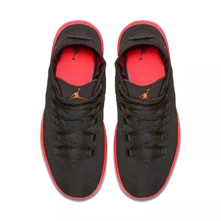 Jordan Reveal "Insert Coin" (033/black/mtlc gold/infrared 23)