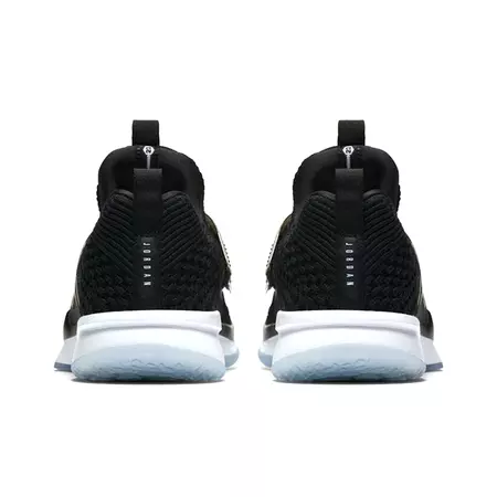 Jordan Trainer 2 Flyknit "Serium" (010)