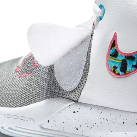 Kyrie Flytrap III "Smoothly"