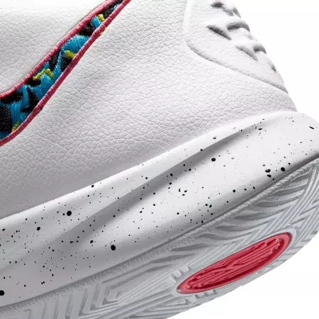 Kyrie Flytrap III "Smoothly"