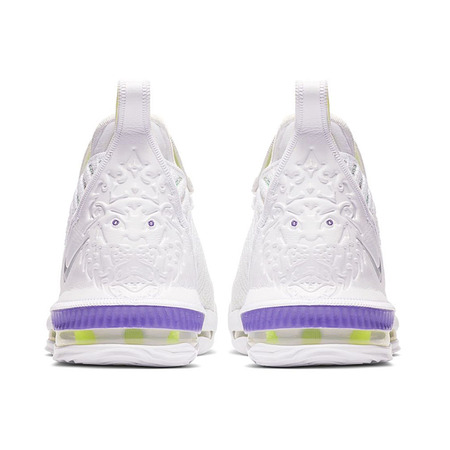 Lebron XVI Buzz Lightyear manelsanchez.pt