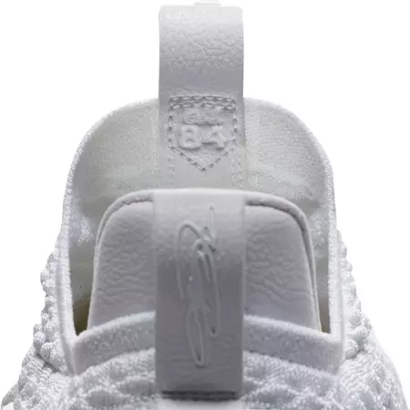 Nike LeBron XV Low "Snowfall" (100) + Cupón de 12€