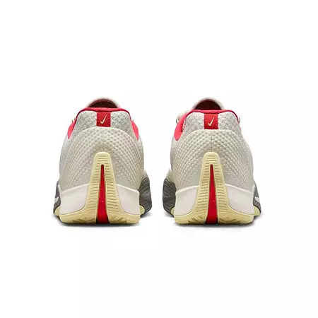 Nike Street Flare "Soft Pearl"