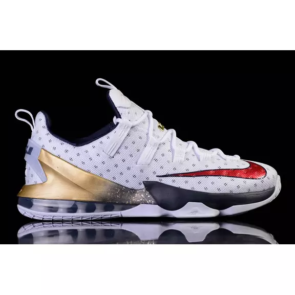 Lebron XIII Low "USA" (164/white/university red/obsidian)