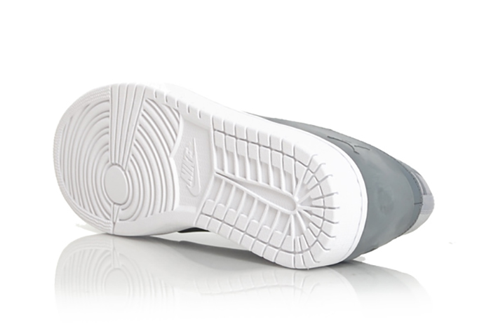 nike air jordan gris