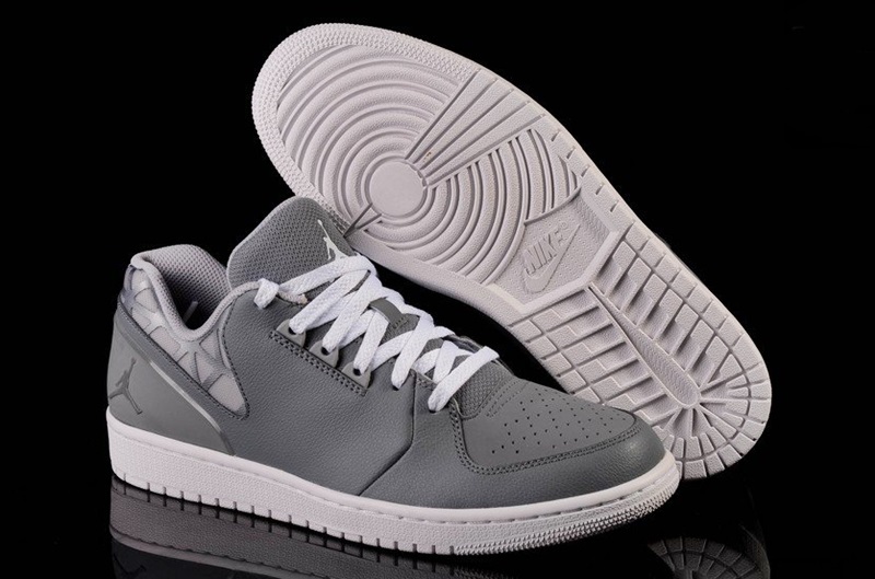 nike air jordan gris
