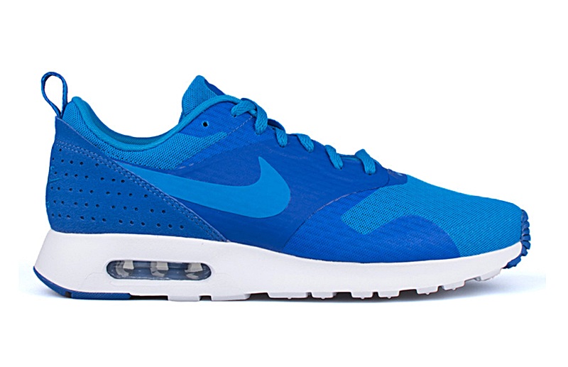 nike tavas blue