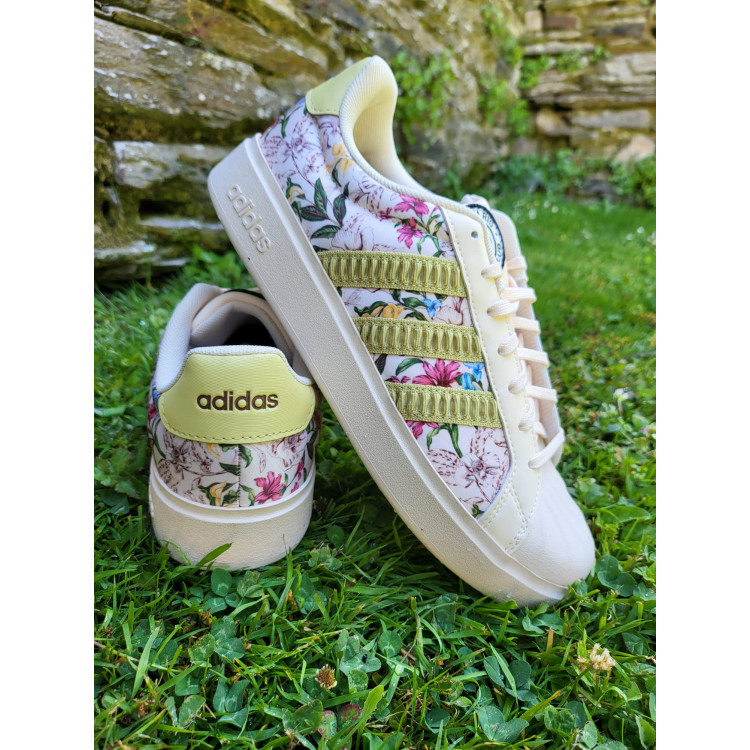 Adidas FARM STREETTALK SHOES "Beige"