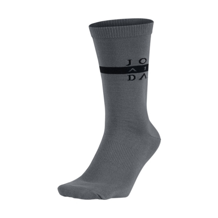 Adicionar ao carrinho Jordan Seasonal Print Crew (065/cool grey/black) Jordan Seasonal Print Crew (065/cool grey/black)