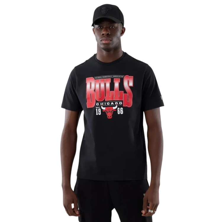 New Era NBA Chicago Bulls Arch Graphic Regular Tee "Black"