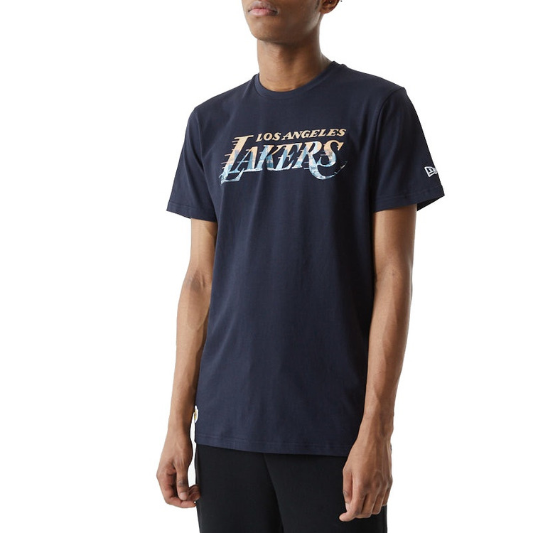 Adicionar ao carrinho New Era NBA L.A Lakers Graphic Logo T-Shirt "Navy" New Era NBA L.A Lakers Graphic Logo T-Shirt "Navy"