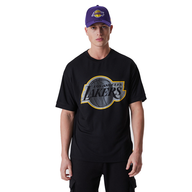 Adicionar ao carrinho New Era NBA L.A Lakers Outline Mesh Oversized Tee New Era NBA L.A Lakers Outline Mesh Oversized Tee