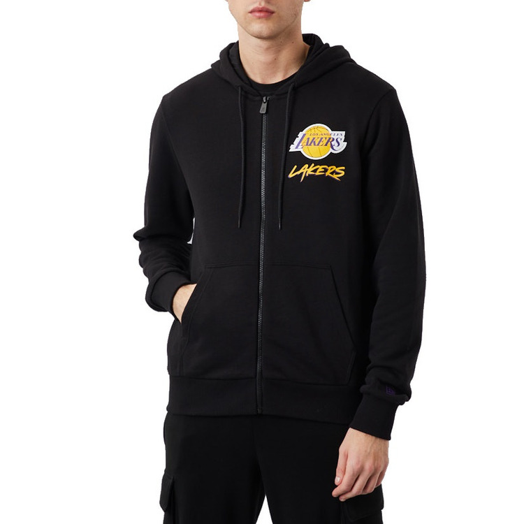 Adicionar ao carrinho New Era NBA L.A LAkers Script Logo FZ Hoodie "Black" New Era NBA L.A LAkers Script Logo FZ Hoodie "Black"