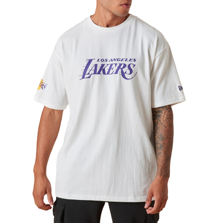 Adicionar ao carrinho New Era NBA L.A Lakers Wordmark Logo T-Shirt New Era NBA L.A Lakers Wordmark Logo T-Shirt