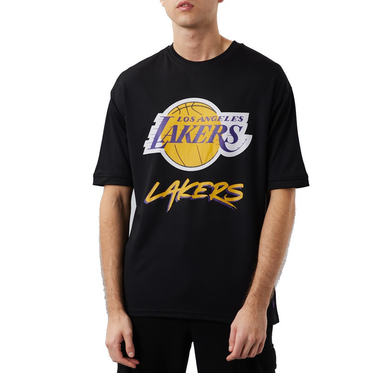 Adicionar ao carrinho New Era NBA LA Lakers Logo Script Mesh Oversize Tee New Era NBA LA Lakers Logo Script Mesh Oversize Tee