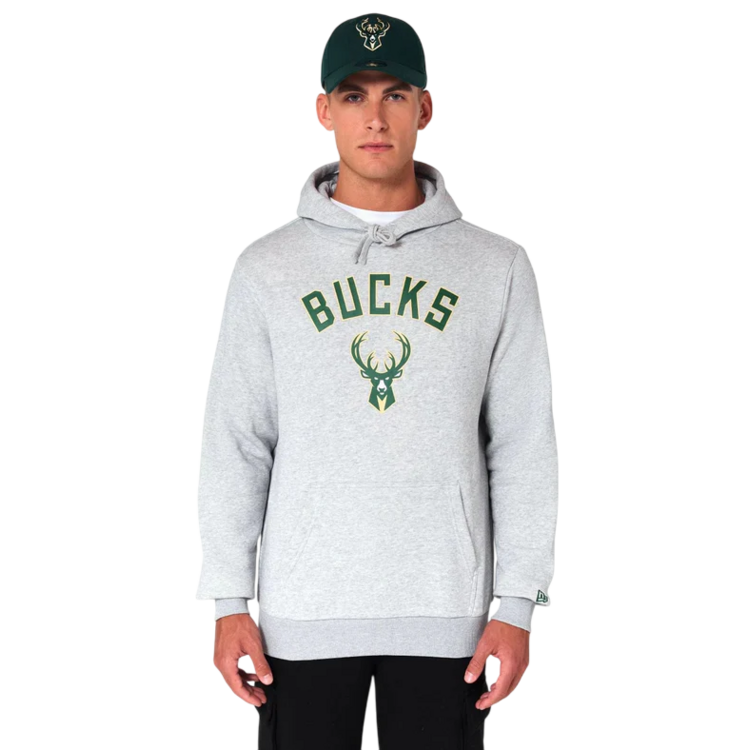 Adicionar ao carrinho New Era NBA Milwaukee Bucks Team Logo Regular Hoody New Era NBA Milwaukee Bucks Team Logo Regular Hoody
