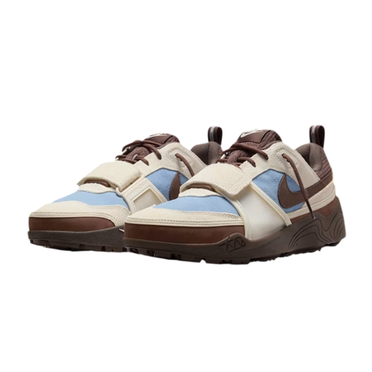 Nike Zoom Field Jaxx Travis Scott "Pale Ivory and Leche Blue"