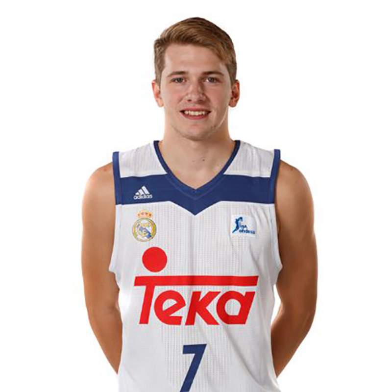 Camiseta Luka Doncic 7 R. Madrid 2016 17 blanco 1 Equipacion