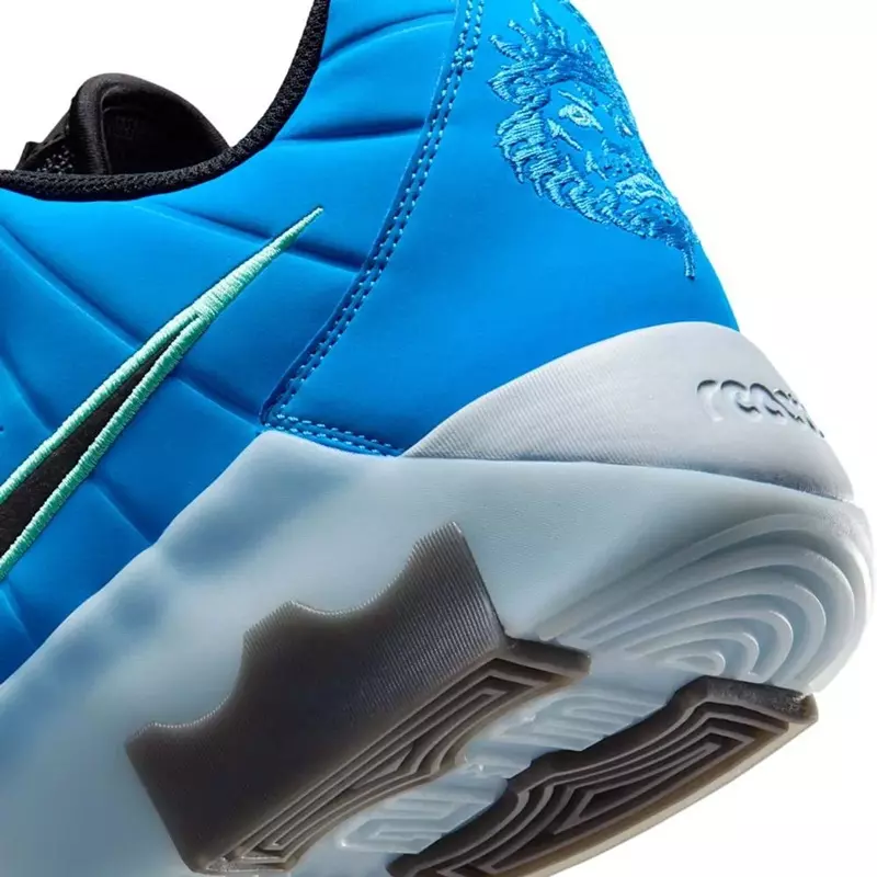 LeBron Witness 9 "Royal Blue"