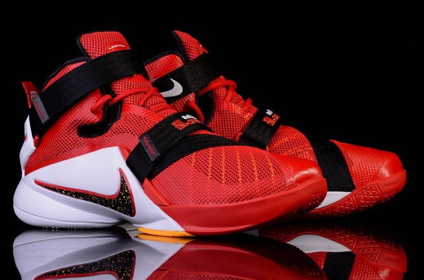 lebron james tenis soldier