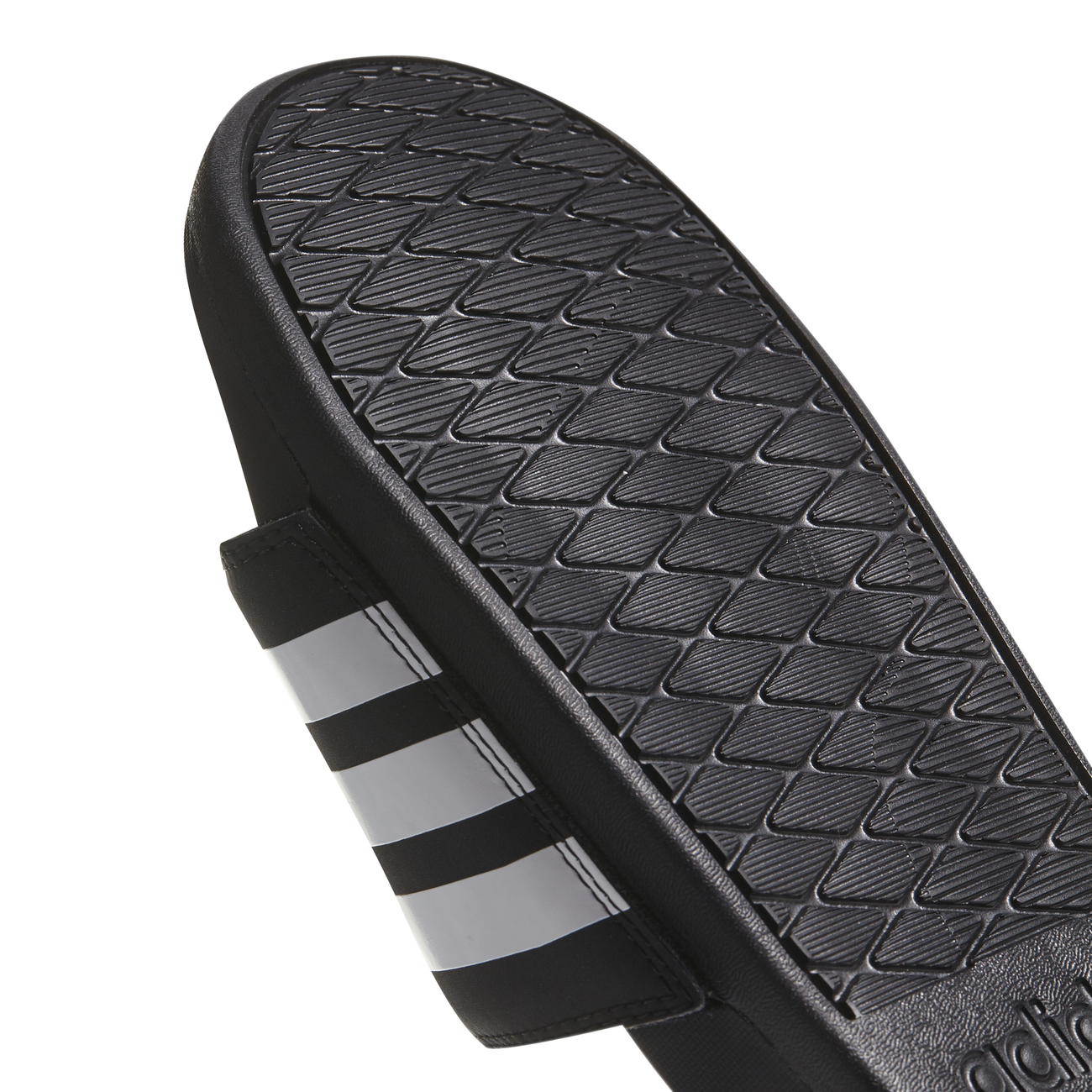 chinelo adilette cloudfoam plus stripes