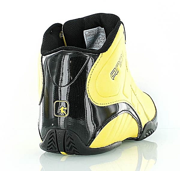 and1 yellow shoes