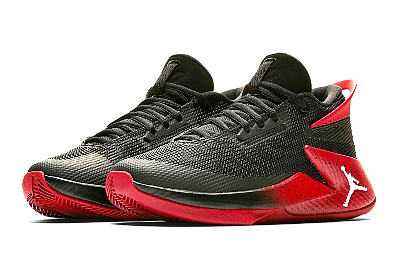 jordan fly lockdown boys