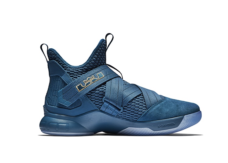 lebron soldier xii sfg