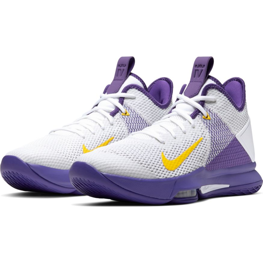 lebron witness 4 lakers