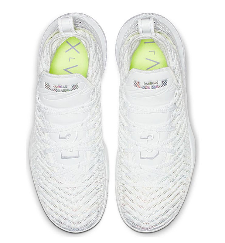 lebron 17 buzz lightyear