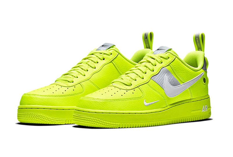 air force 1 lv8 utility preto