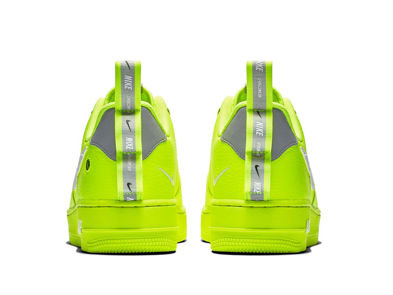 black nike air force 1 lv8 utility