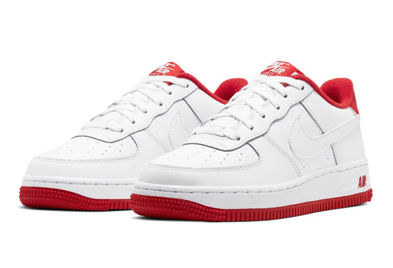 NIKE AIR FORCE 1 (UNIVERSITY RED 