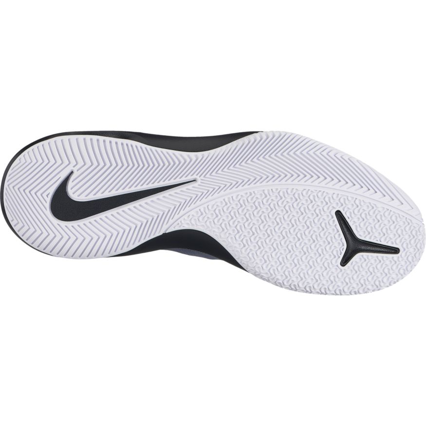 tenis nike air versitile ii
