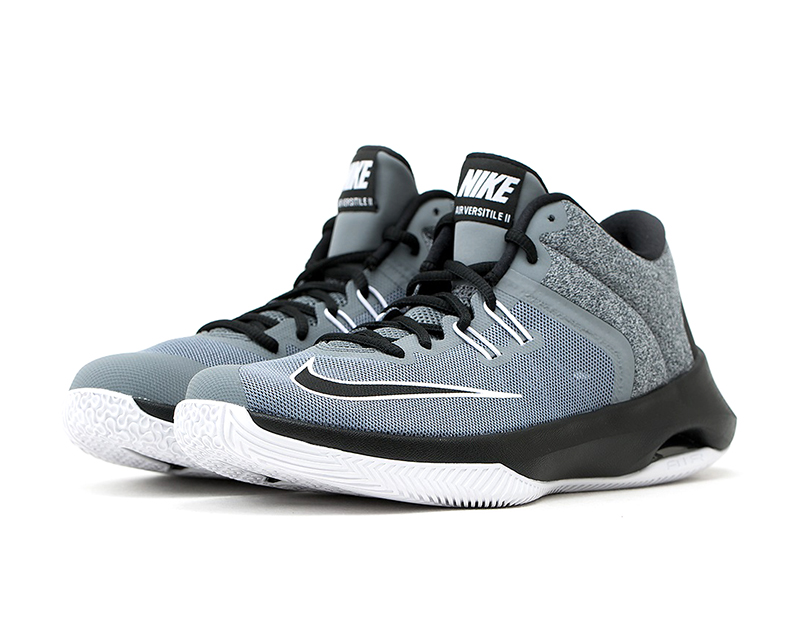 tenis nike air versitile ii