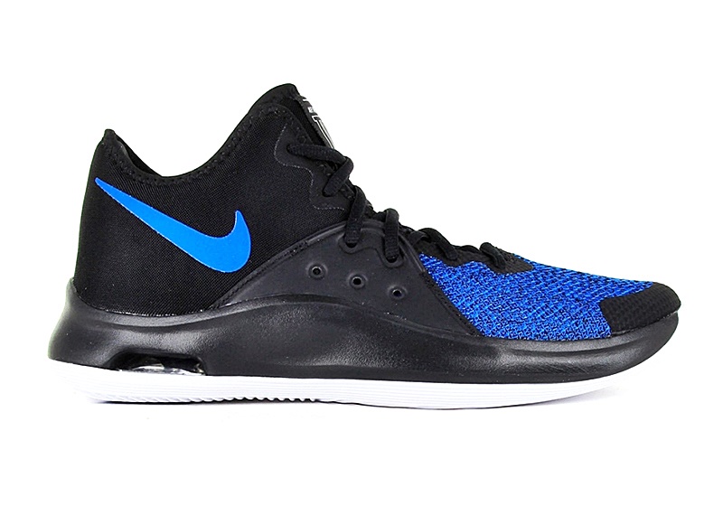 tenis nike air versitile iii