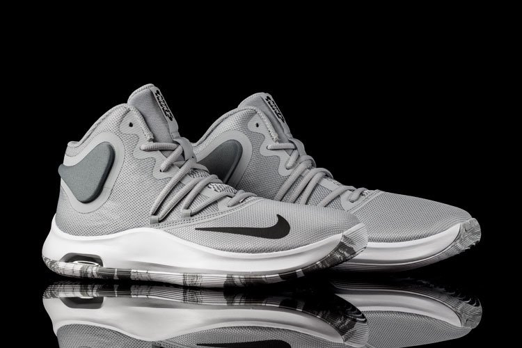 nike air max versitile 4