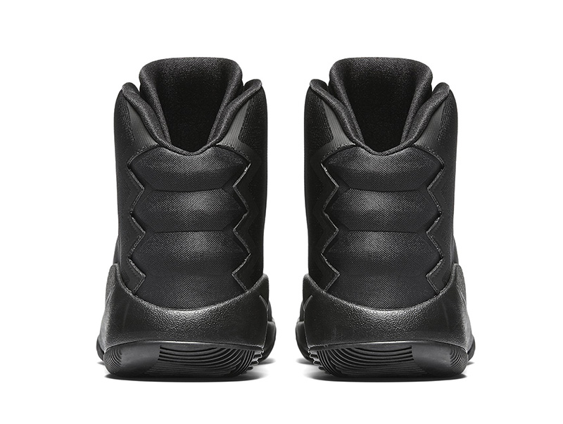 nike pumps for sale