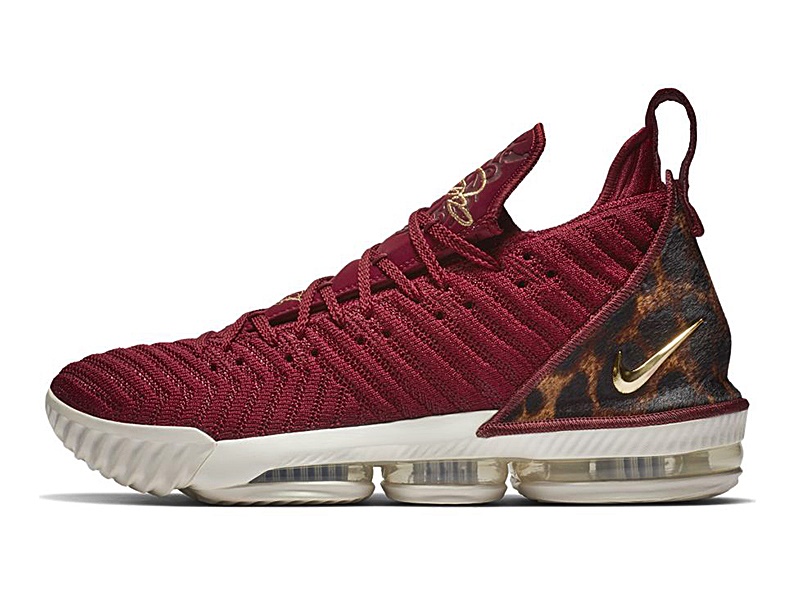 nike lebron xvi king