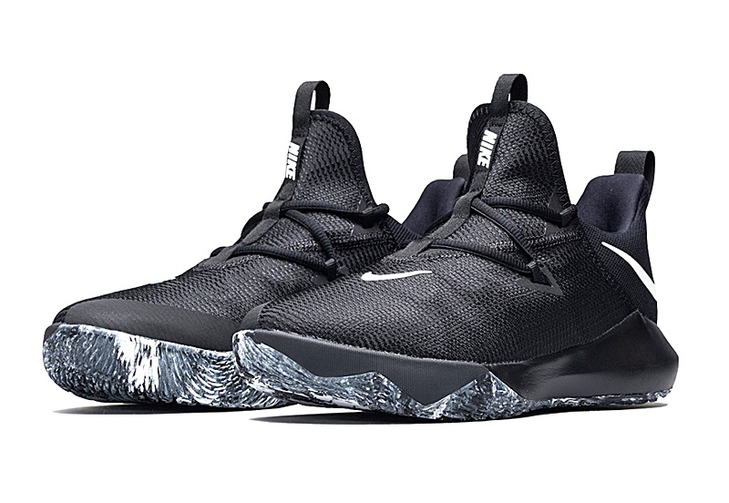 nike performance zoom shift 2